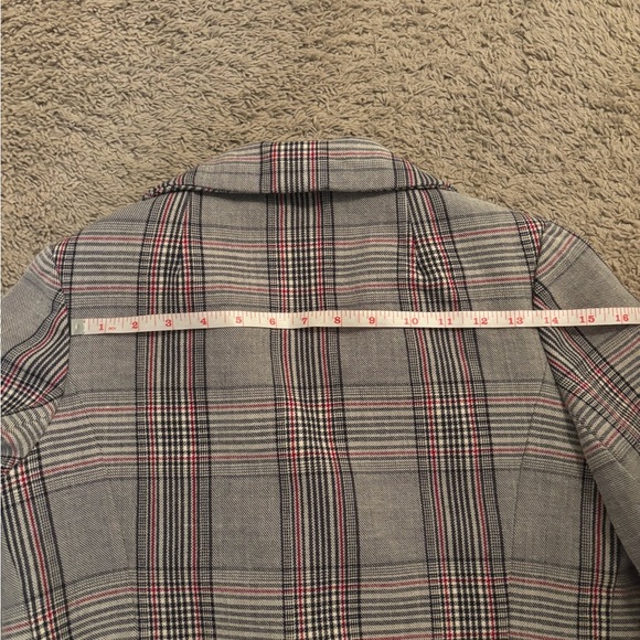 Vintage Plaid Double-Breasted Cropped Blazer - Picture 13 of 13